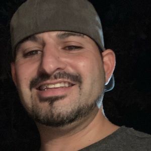 Meet your Posher, Troy